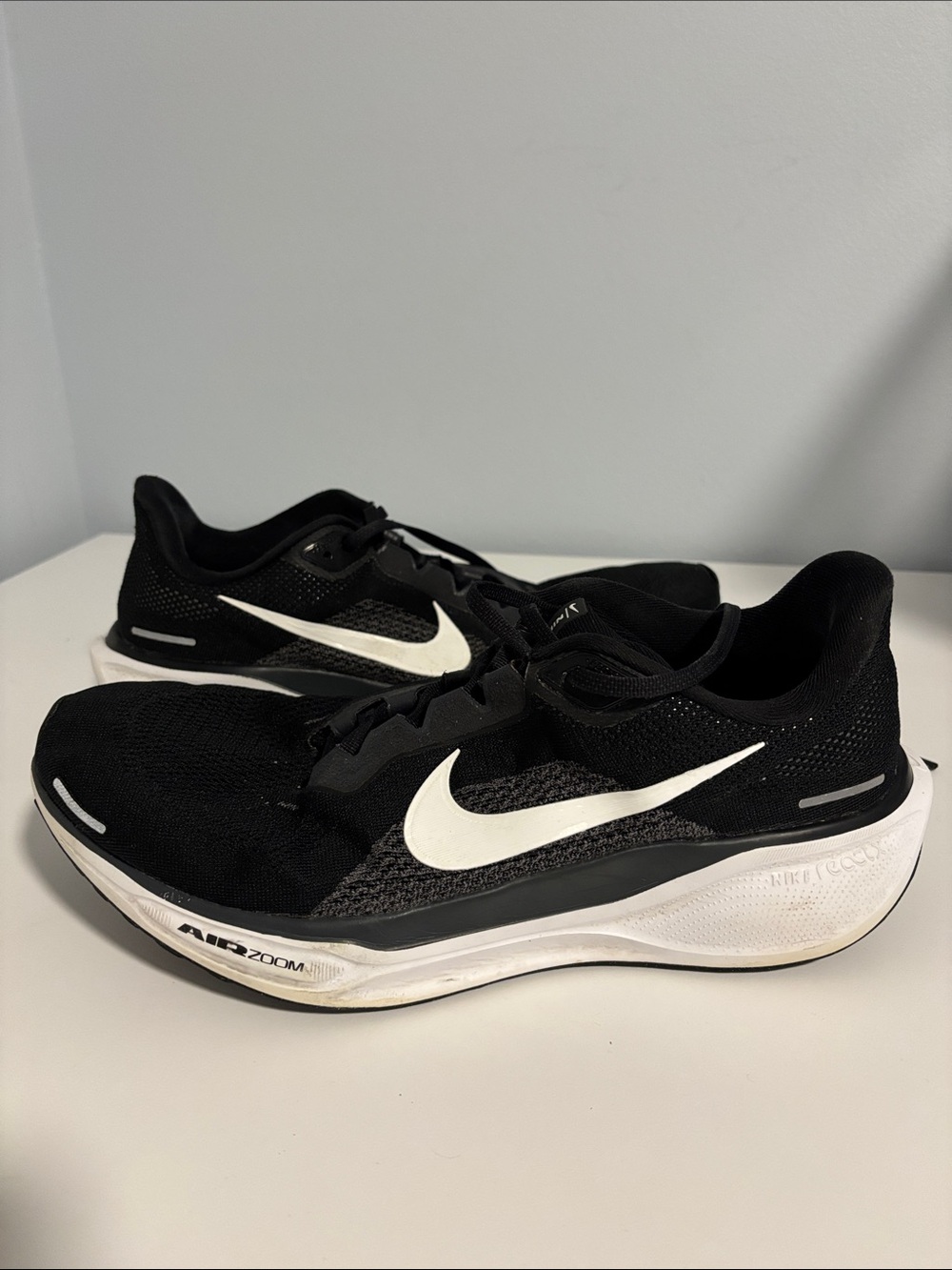 Nike Men’s Black & White Air Zoom Pegasus 41 Running Shoe Size 11